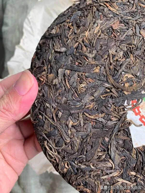 99年班章王中茶绿印生茶,纯料，蜜香甘甜，超级干仓#