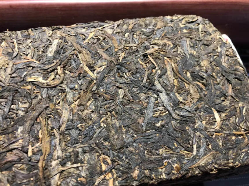 1998年班?章王茶??熊貓??生態磚茶
选用章班?