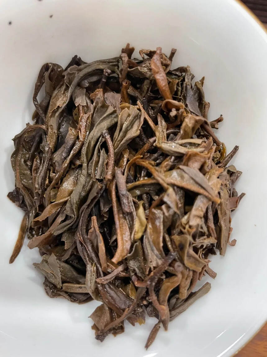 #普洱茶# 90年代古思茅-绿-印，干仓，老生茶，勐