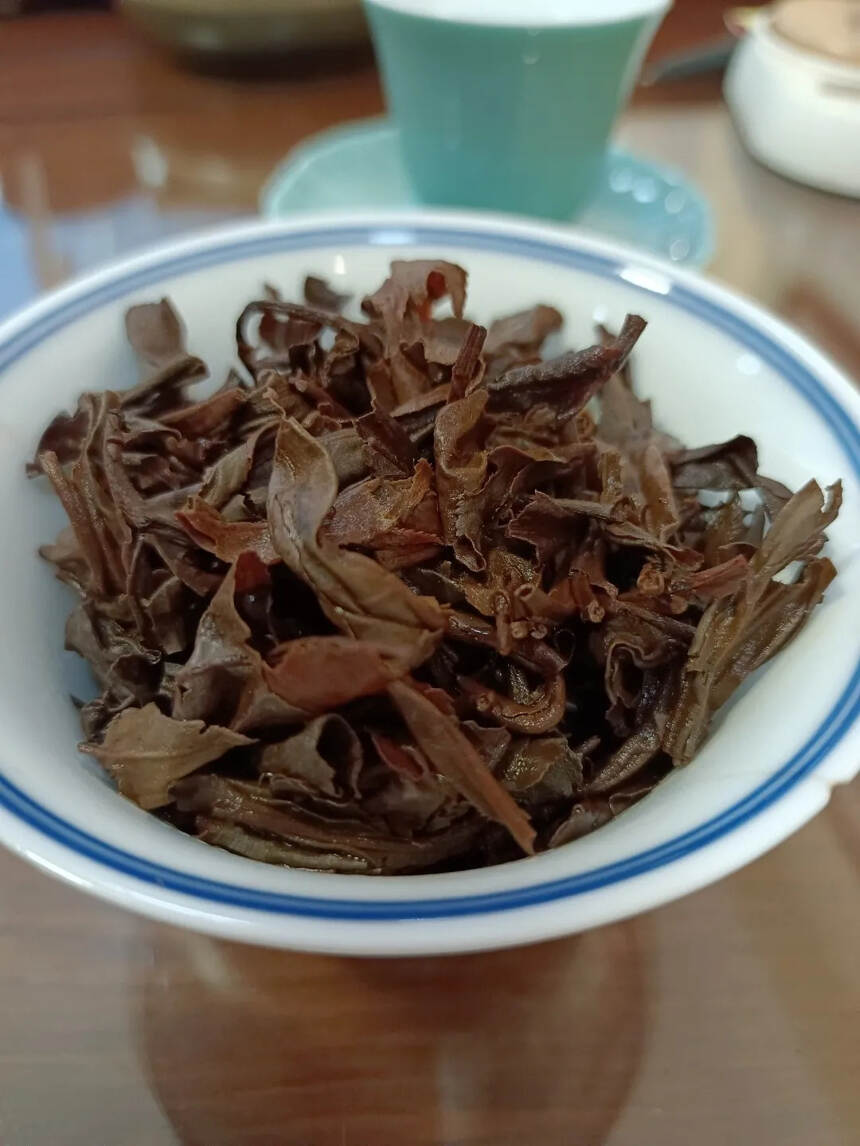 #普洱茶# 96年绿印青饼，老生茶，醇和，顺滑，陈韵