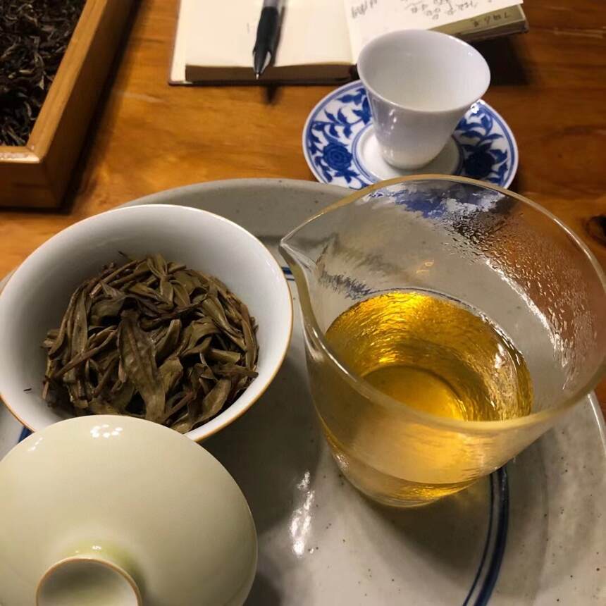 #普洱茶# 敛芳，2018那卡古树散料。
150克装