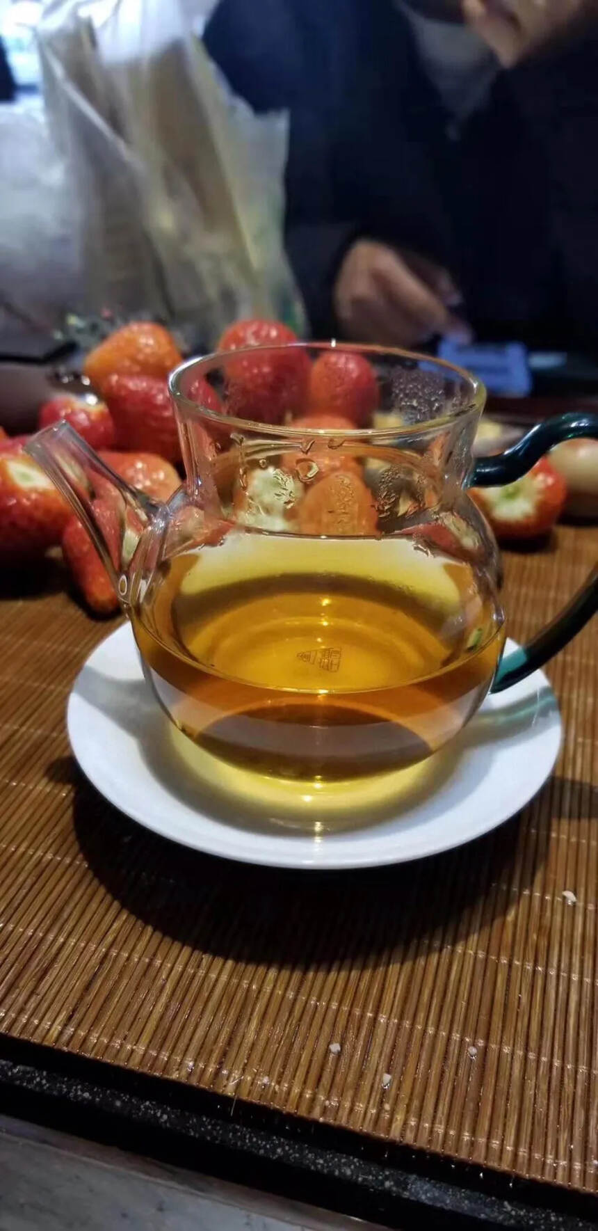 #普洱茶# 90年代甲级红丝带生茶，霸气。