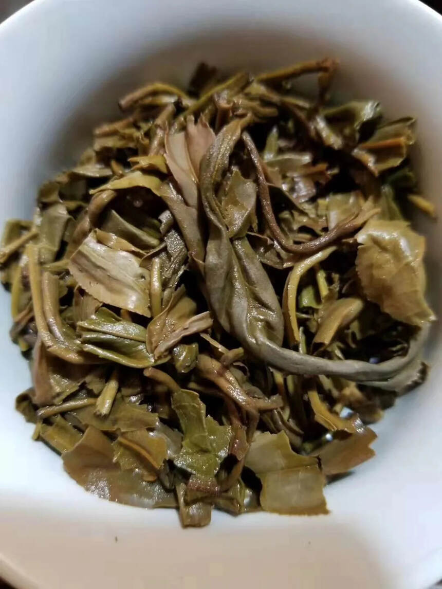 #普洱茶# 03年南糯古树茶生茶，云海，纯料南糯山拔