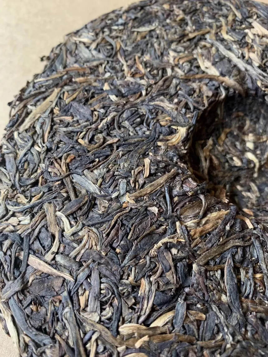 08年老同志，老班章。#古树茶# #普洱茶# #老普