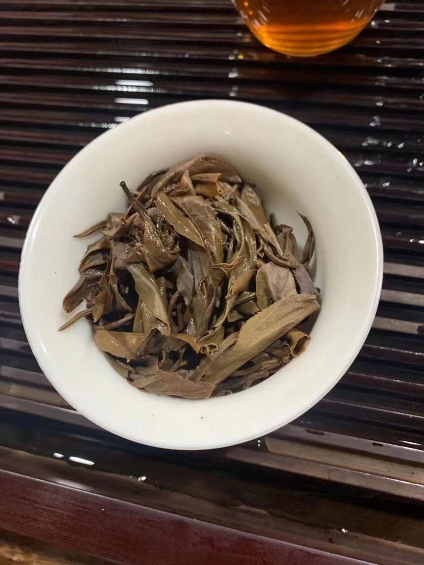 #普洱茶# 2006年永明茶厂布朗山古树茶纯料
一筐