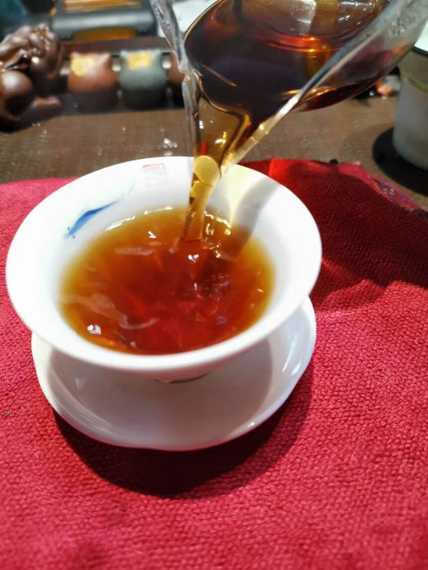 #普洱茶# 一九九一樟香古树茶，一筐350克，樟香。