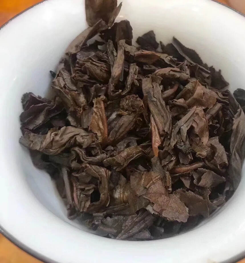 #普洱茶# 95年绿印7542，梅子香。
