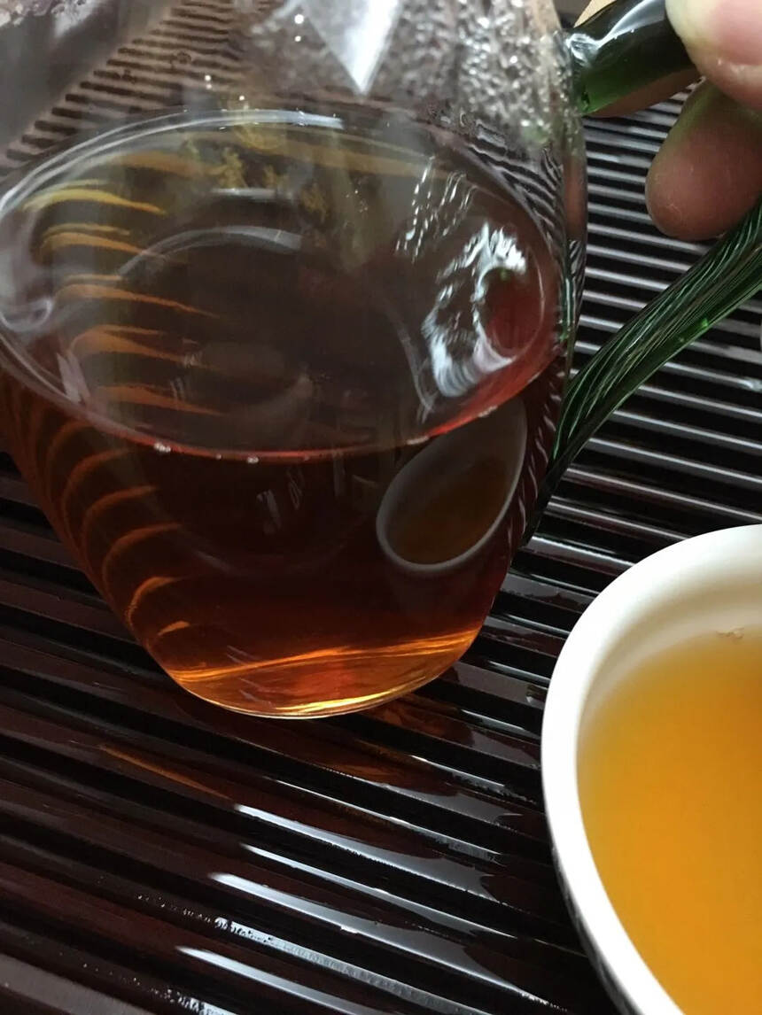 #普洱茶# 98年吉幸老散茶100克，油汤，香醇。