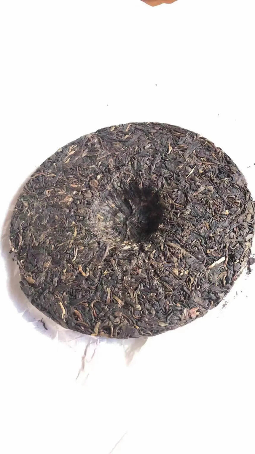 2005年保塘烟香味十足的古树茶，开汤品鉴，水路细腻