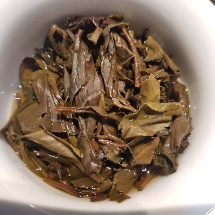 #普洱茶# 05年乔木七子饼茶，凤庆龙泉茶厂，香甜，