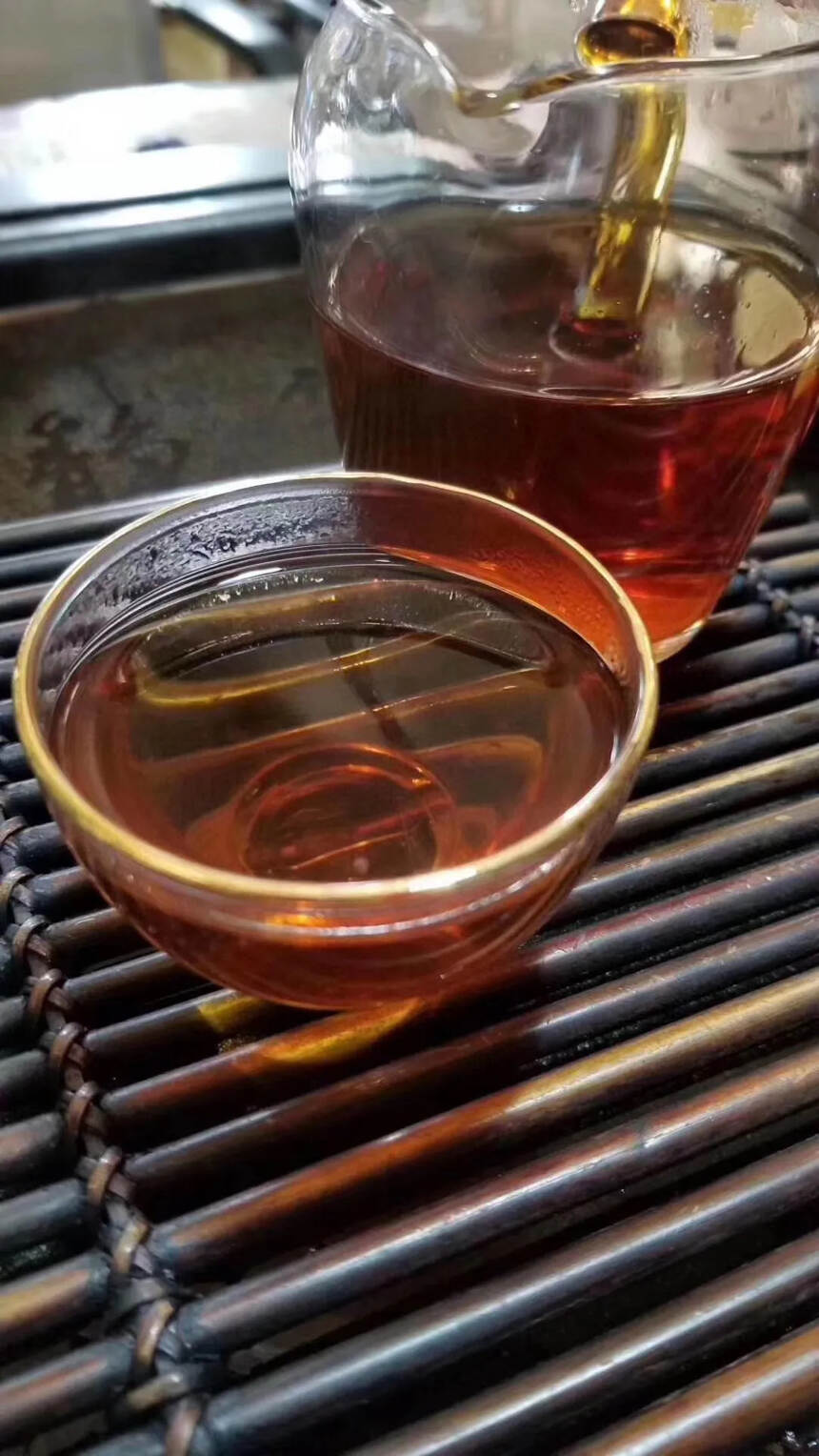 #普洱茶# 90年代蓝印，生茶，茶气足。