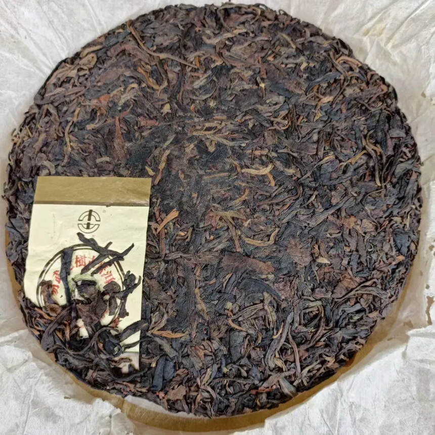 2005年中古茶堂易武老树古树圆茶七子饼，原料最生态