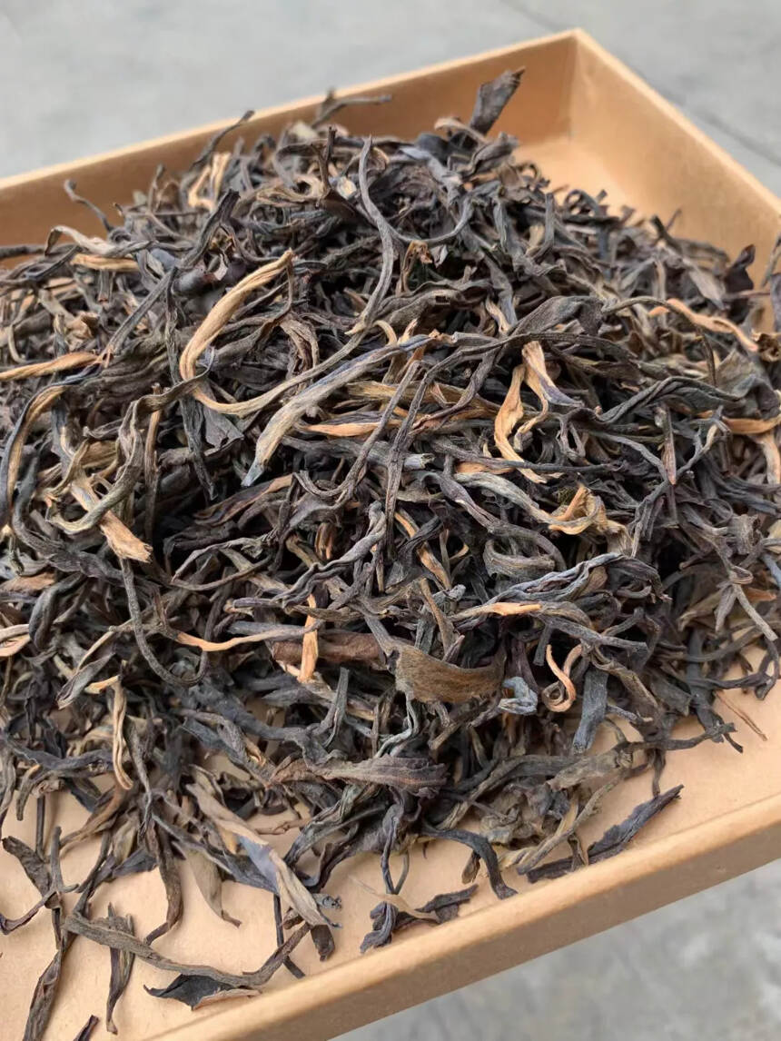 2009年班章古树散茶，一款具有冲击力的好茶

此茶