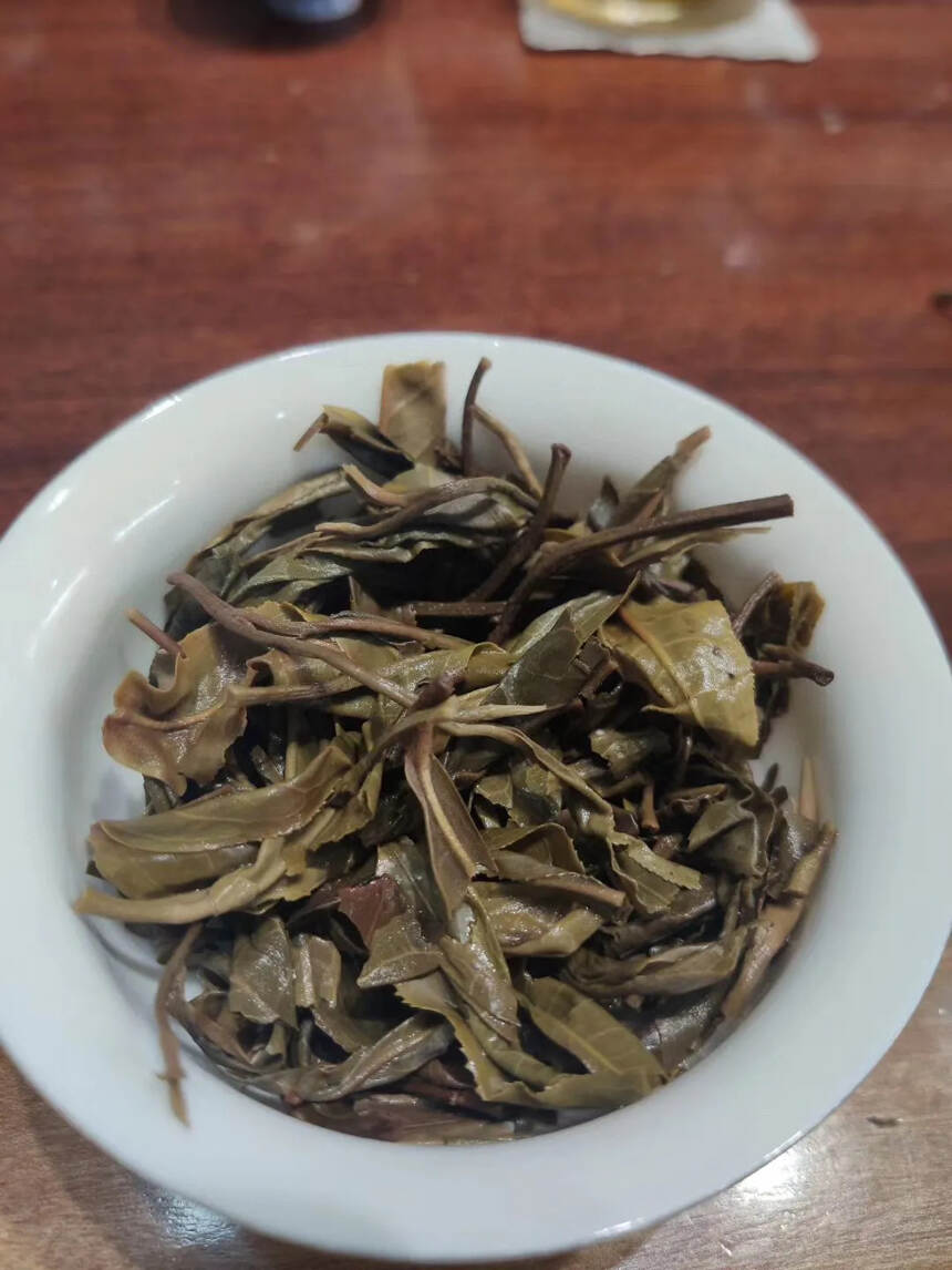 古六大茶山----瓦竜(龙)古树生饼
精选2018年