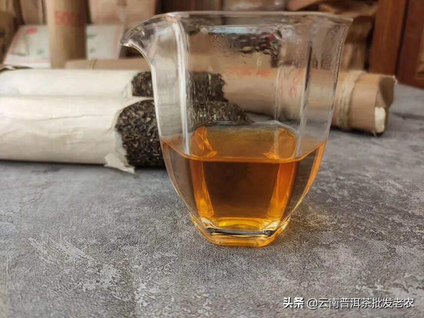 02年大雪山三家村竹筒茶500克生茶。好茶，茶气足回