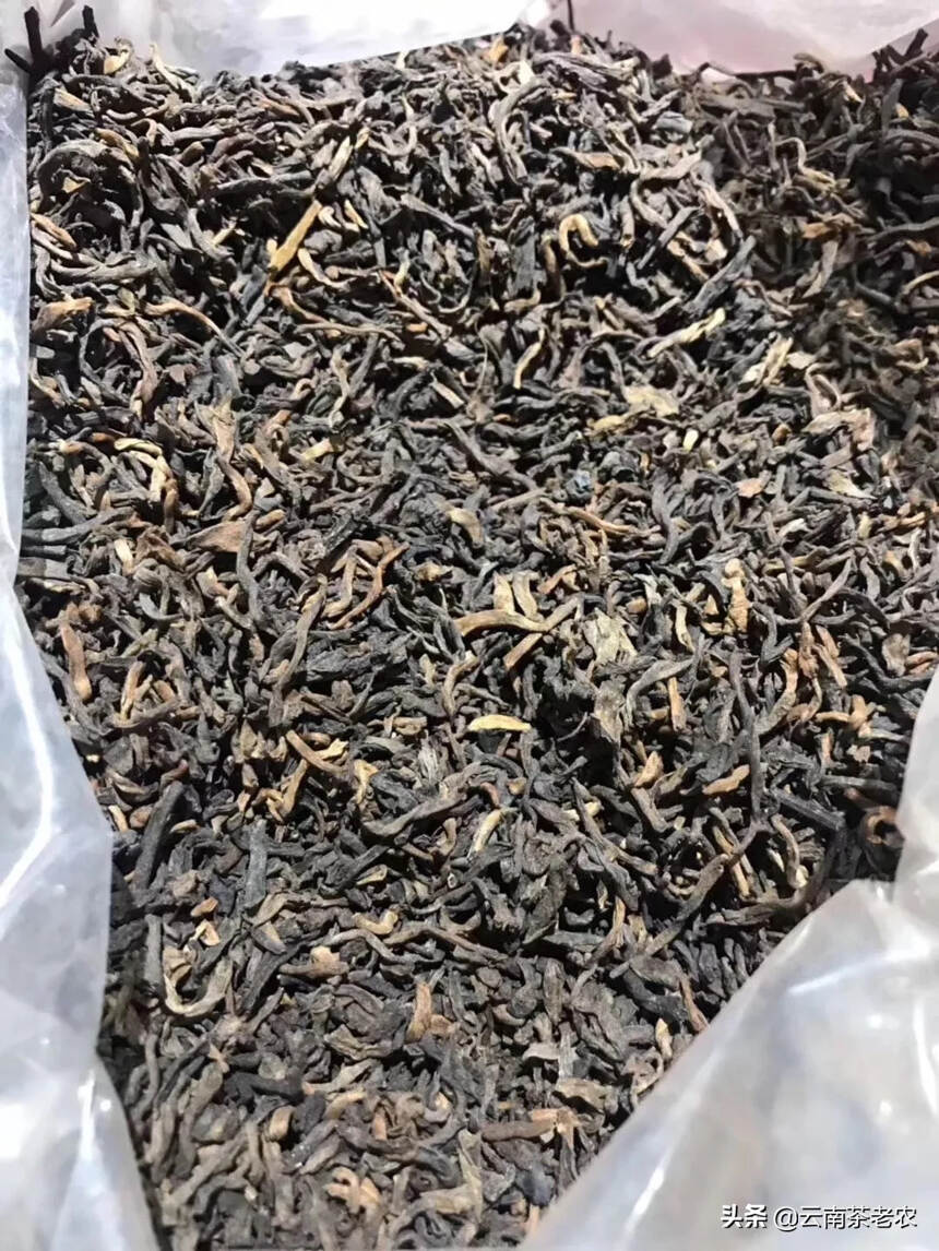 98年少量精品散茶，帕沙茶农私藏茶。甜润陈香！