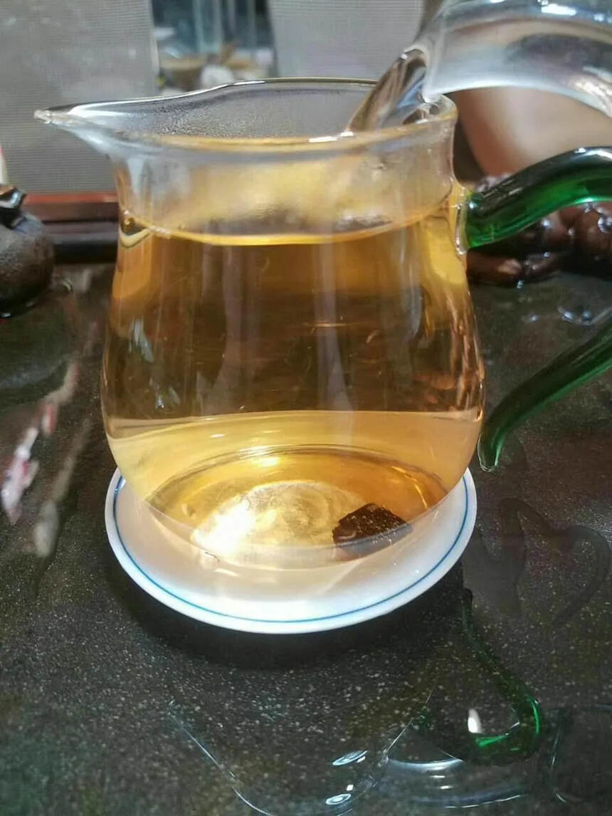 大货茶膏到店，熟茶膏，一粒大约0.8克。#普洱茶#