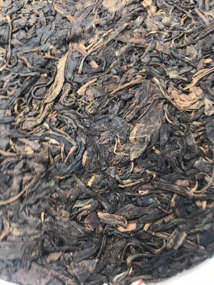 06年易武顺林号老树春芽生茶#茶# #普洱茶# #收