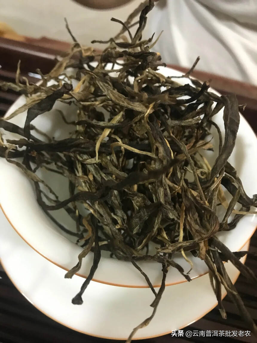 为王的班章
2019年老班章野生古树茶
索粗壮, 芽