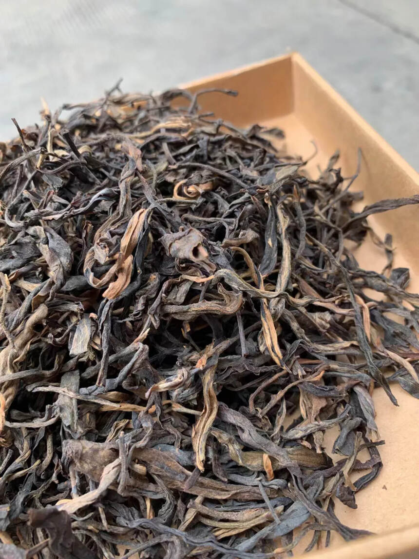 2009年班章古树散茶，一款具有冲击力的好茶

此茶