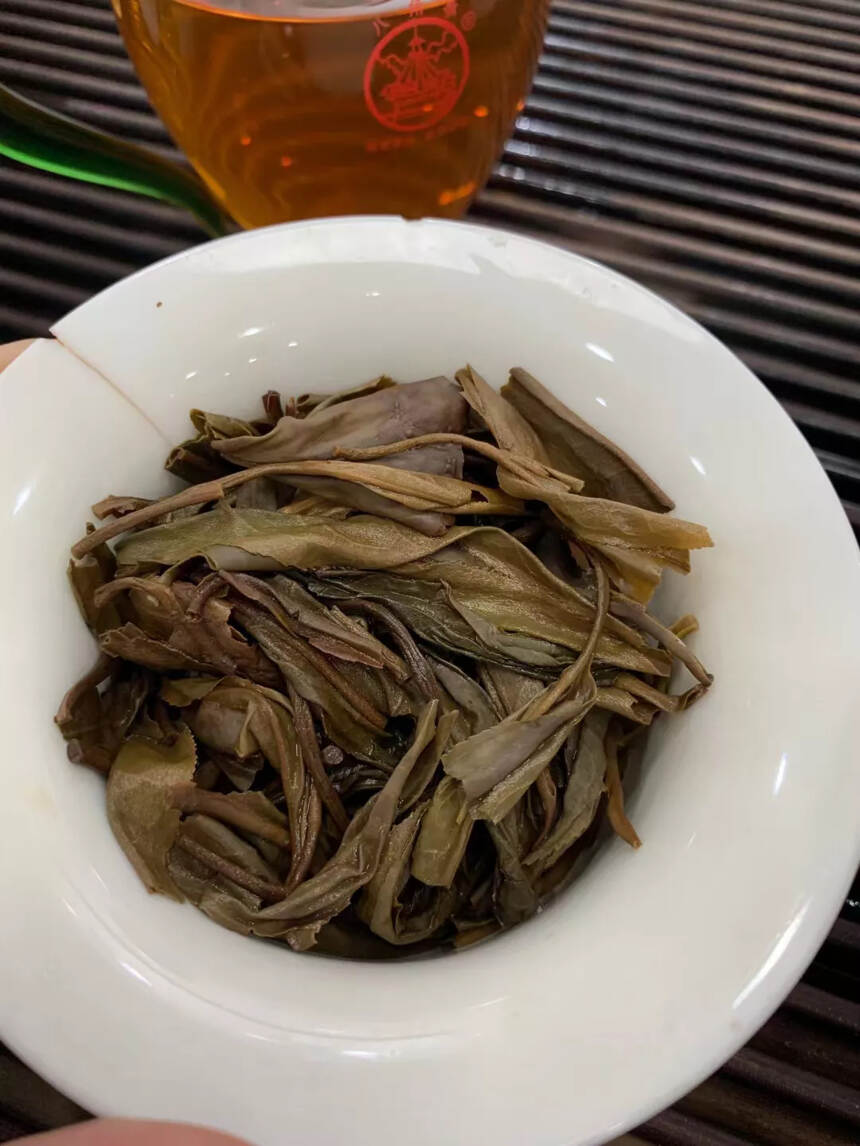 2009年班章古树散茶，一款具有冲击力的好茶

此茶