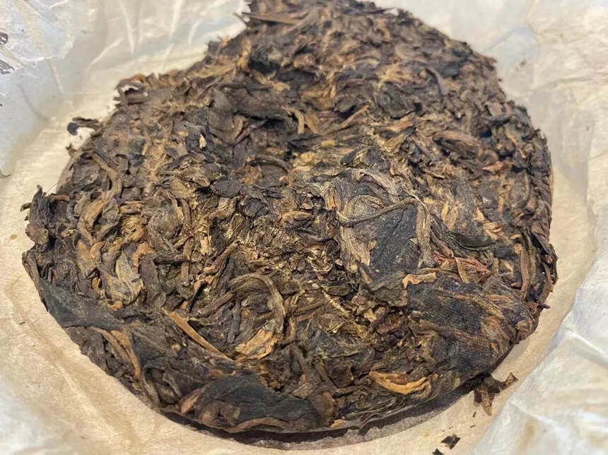 05年易昌号（珍品）小饼100克，#收藏# #茶#