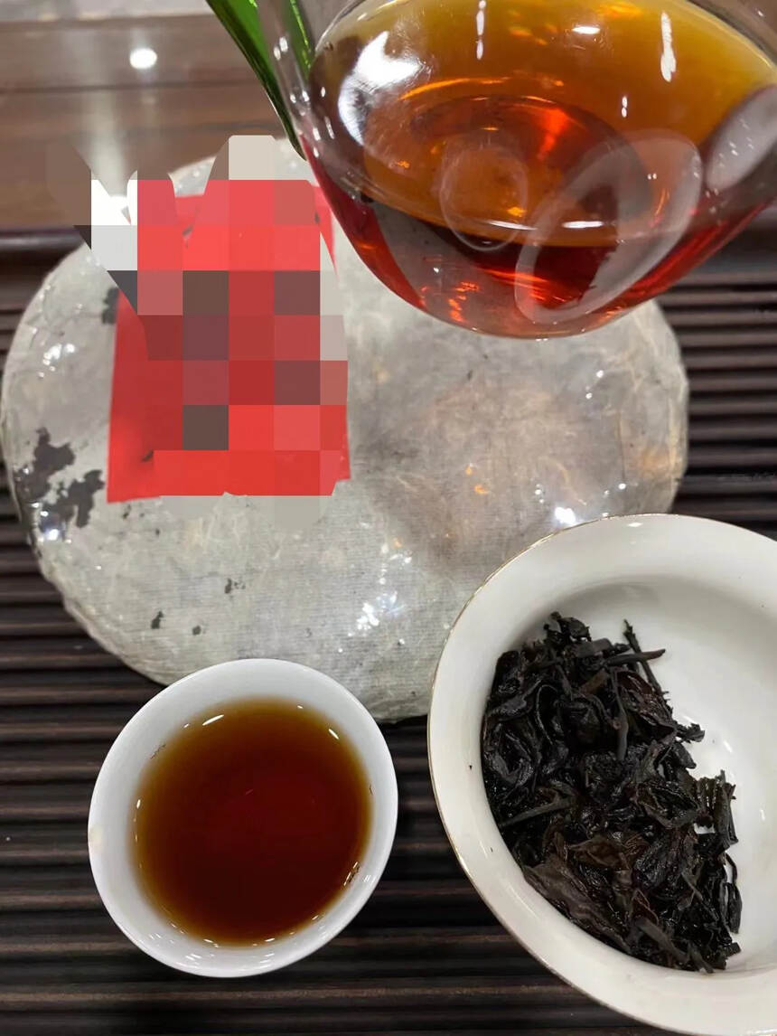 经典老茶，岁月留香 ！
80年代同庆老字号生茶，陈香