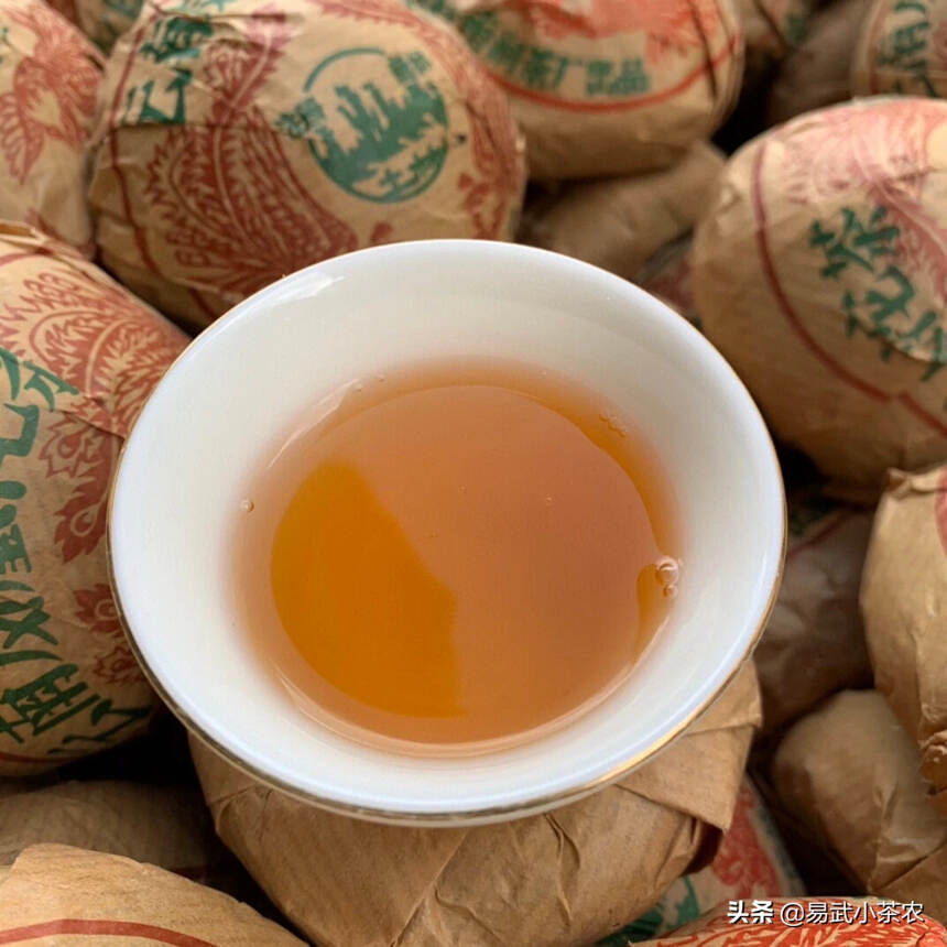 94年大理南涧茶厂#普洱茶# #茶生活# 
土林凤凰