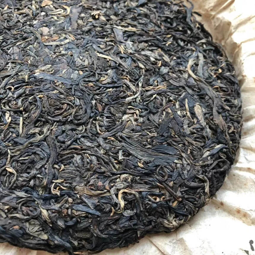 06年纯料老班章大树茶生茶。高级茶品中的经典。#普洱