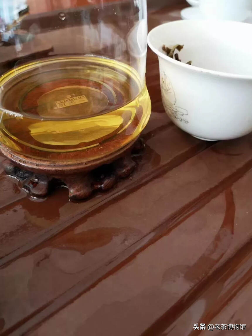 2019年冰岛龙珠
甜如冰糖，香如兰花，茶汤有淡淡的
