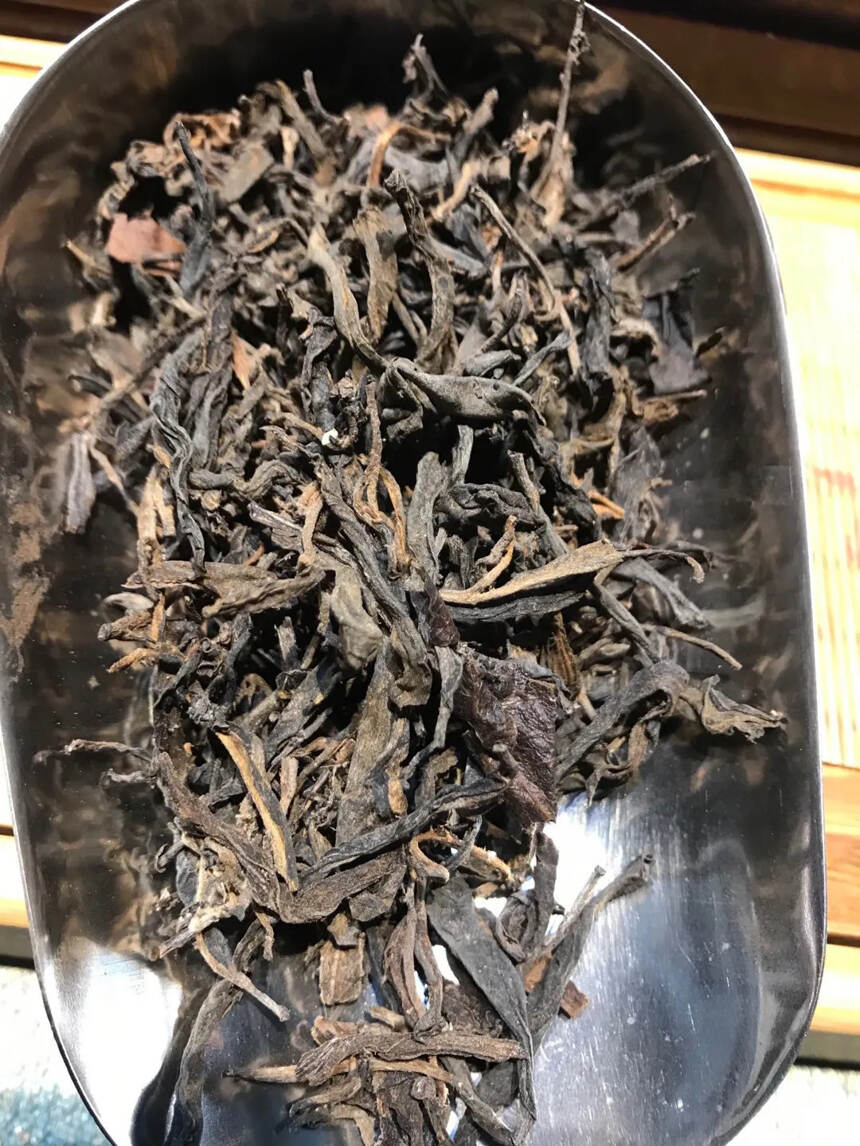 70年代老班盆散茶，甘甜浓郁陈香，干香纯正，数量不多