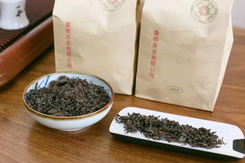 #番顺2021年精品散熟茶 条索粗壮，汤色油亮通透，