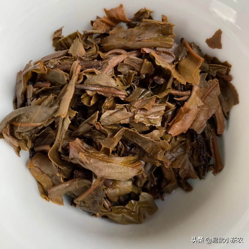 94年大理南涧茶厂#普洱茶# #茶生活# 
土林凤凰