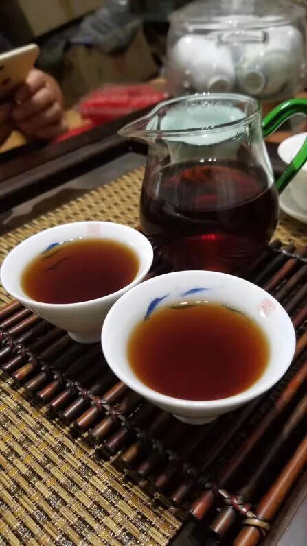 98年老班章古树陈香熟茶，香甜陈香。好茶不一般！有几