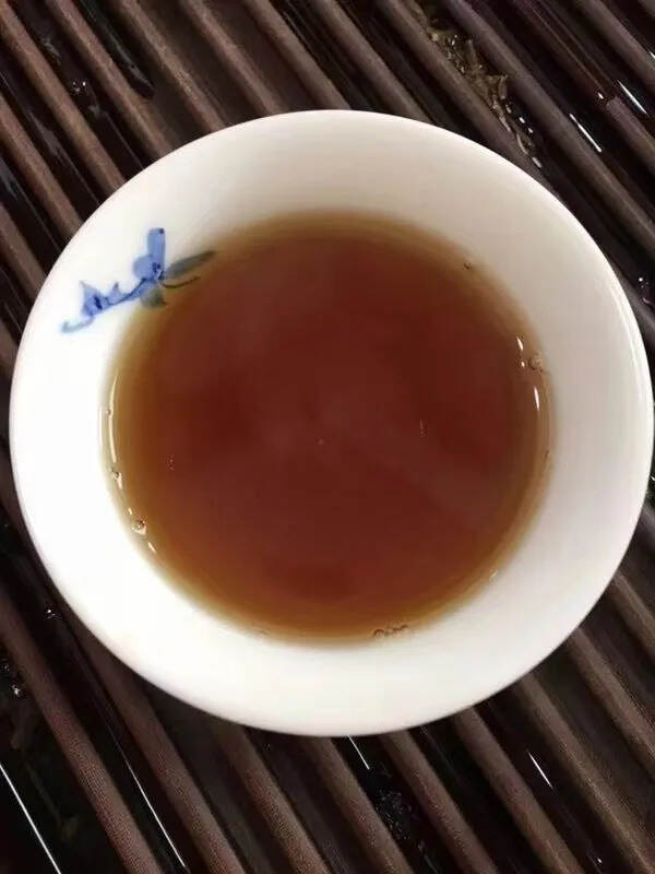 70年代同兴号老生茶，干仓老茶，木质香老樟香！