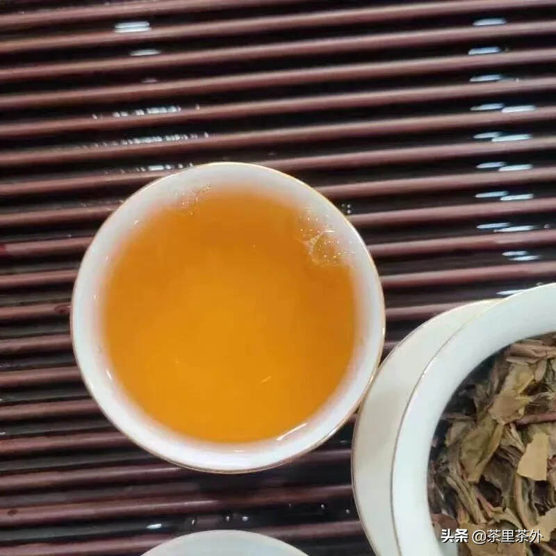 2009年兴海茶厂班章一号古树茶王，选用班章古树茶箐