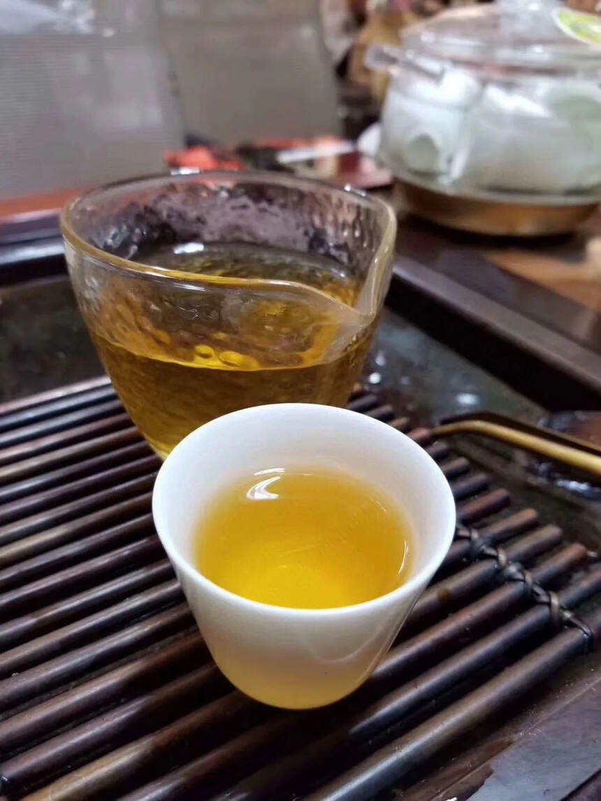 竹韵兰香，2015年景迈古树竹筒茶500克生茶，非常