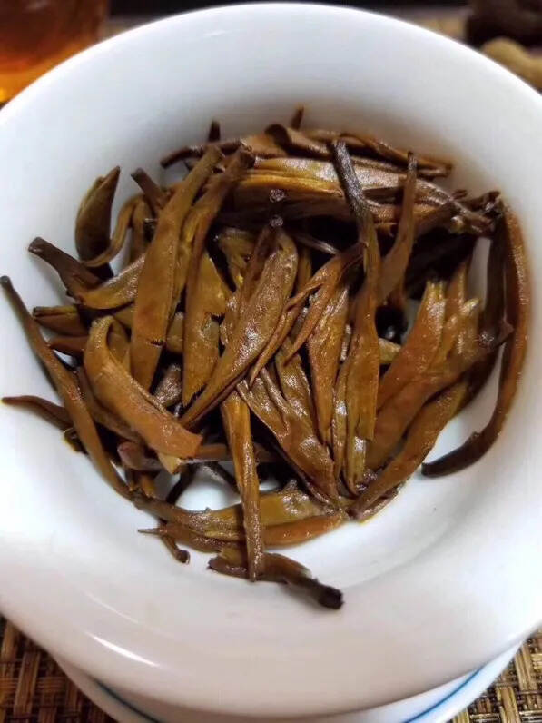 滇红 优质大金针粗毫，凤庆红茶！蜜香红薯香板栗香，啥