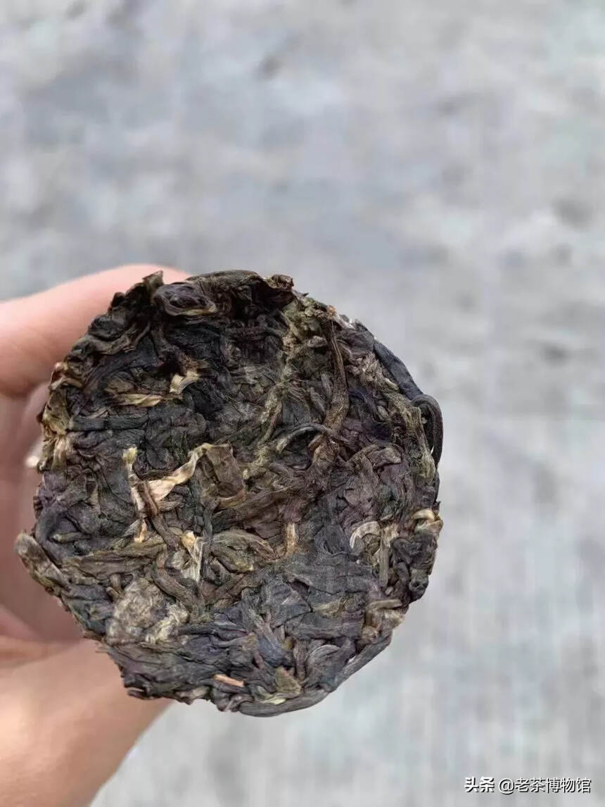 2019年 七大印记  生茶，300克/条，茶叶是以