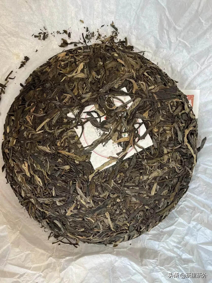 捡漏茶 42片/件  曼松 19年老茶 里外一口料，