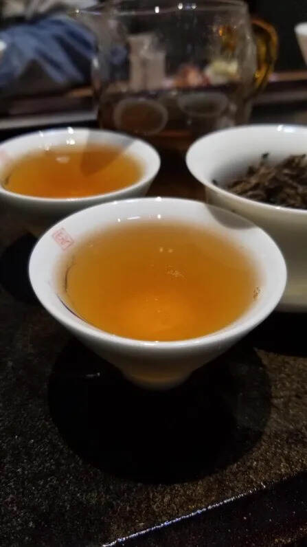 92年绿印生茶，傣文92青。干仓老茶，霸气香 甜，厚