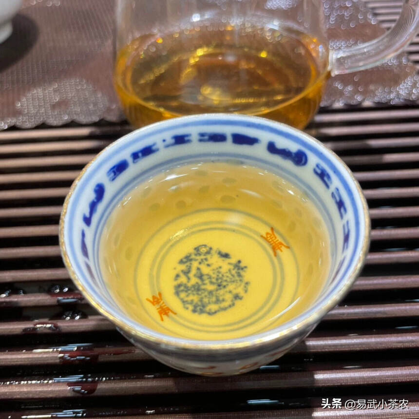 2010年福海茶厂青砖#普洱茶# 
250克/片，4