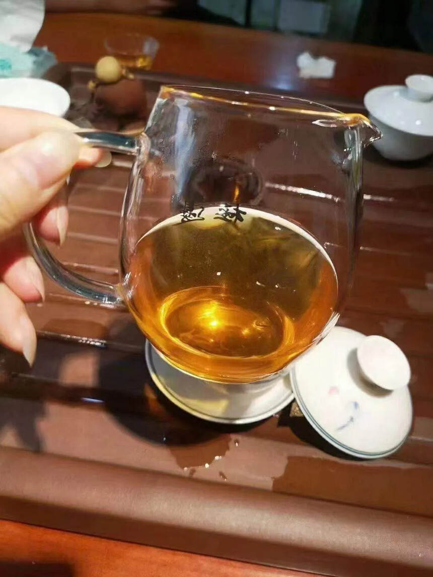 半斤蘑菇沱茶，一条4个，烟香浓郁，茶味重#普洱茶#