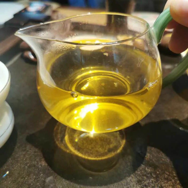 2018年班章五寨生茶，拼配典范！茶香协调，回甘迅速