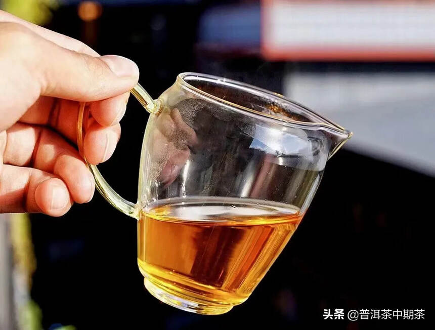 少量分享，2004年班章有机茶柱500克，一件36柱