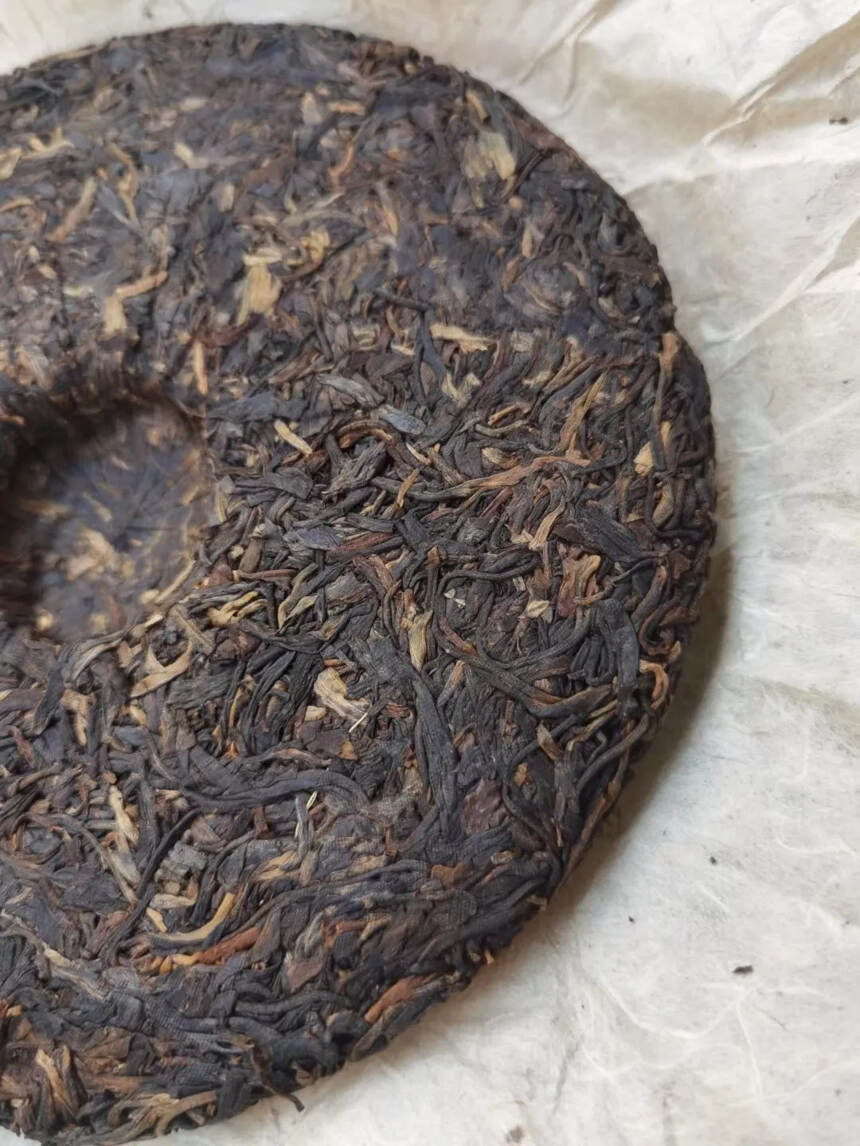 2005年云海茶厂班章乔木茶王青饼-（原勐海茶厂著名