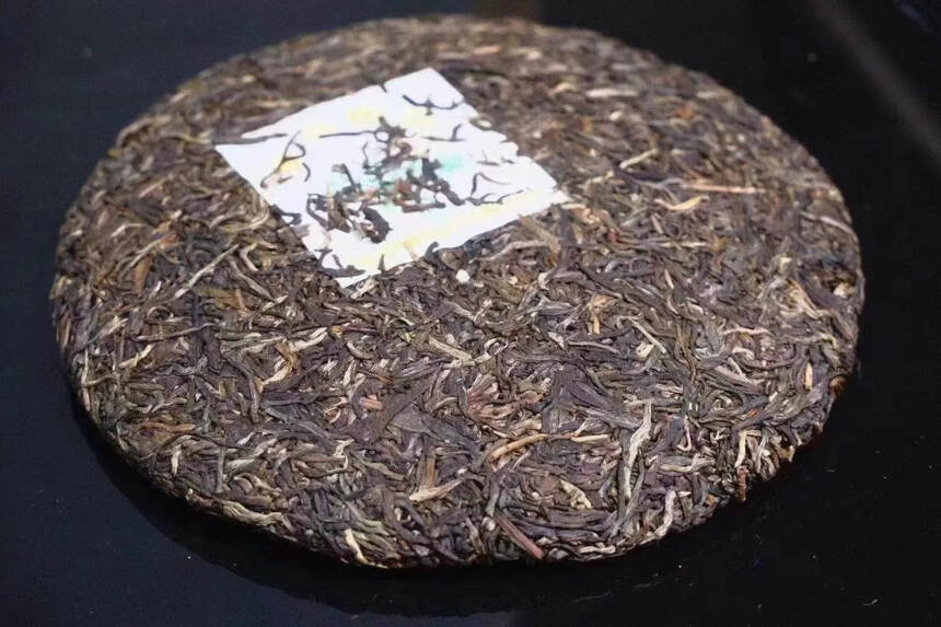 2005年“班章橡筋”
选用当年布朗山茶区野放型原料