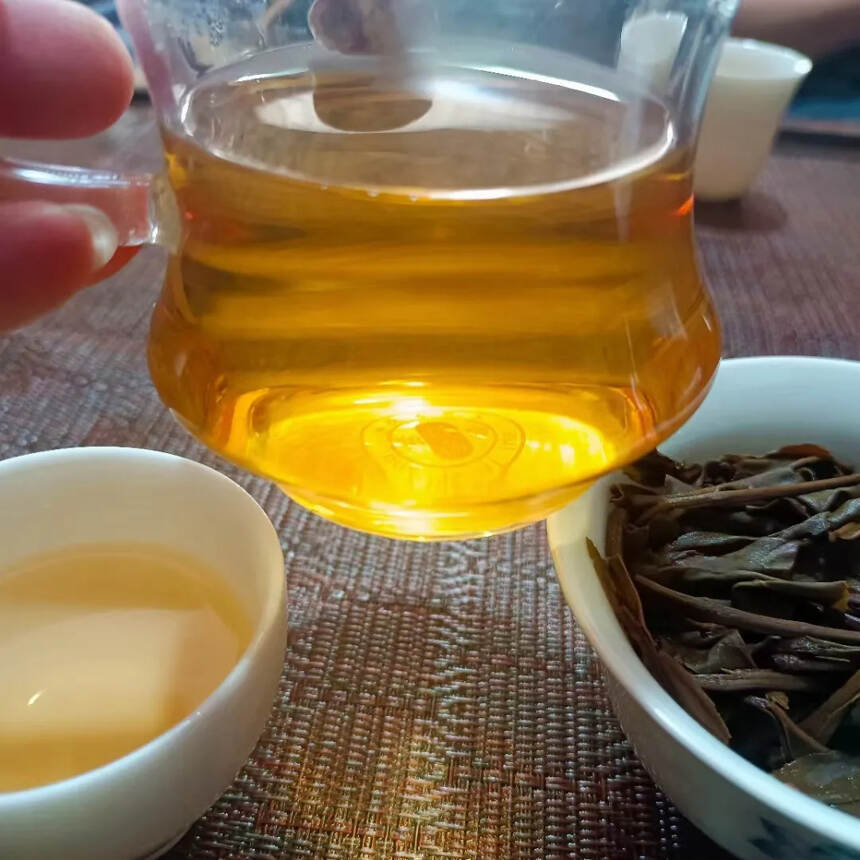 一款有经典口感的易武老茶，它所具有的非常有代表性的香