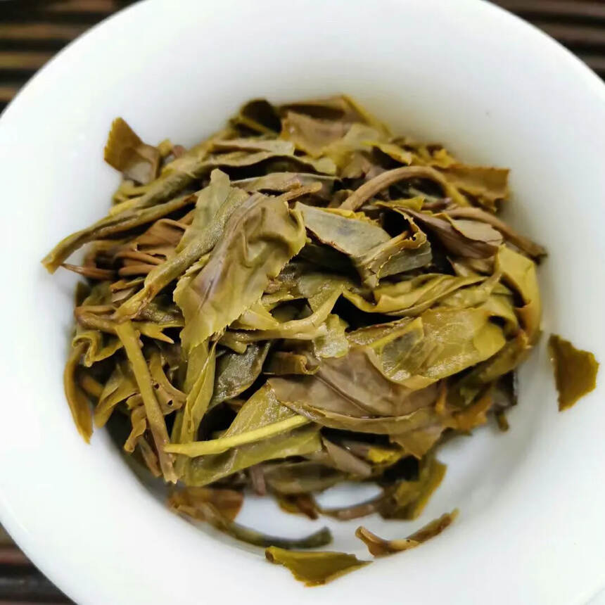 2017年老班章纯料古树茶#普洱茶# #茶生活#