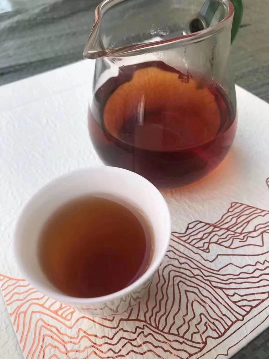 80年代老易武散茶生茶，昆明纯干仓，纸箱密封保存。3